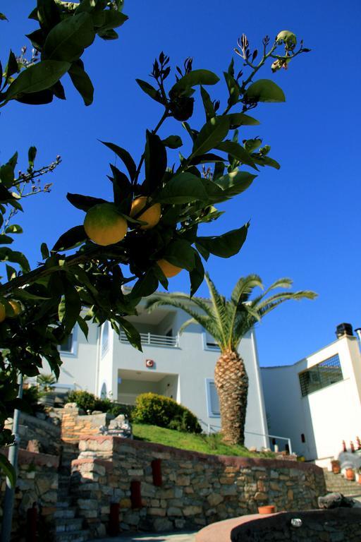 Aigli Apartments Néa Ankhíalos Екстериор снимка